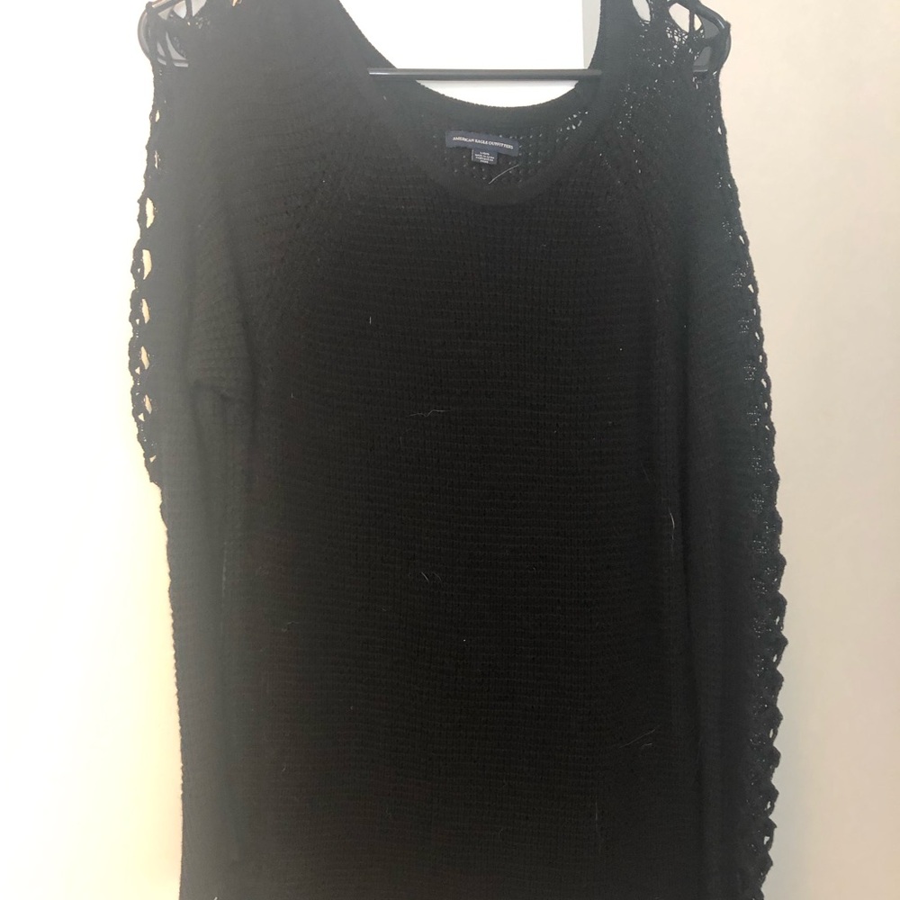 American Eagle black sweater.
